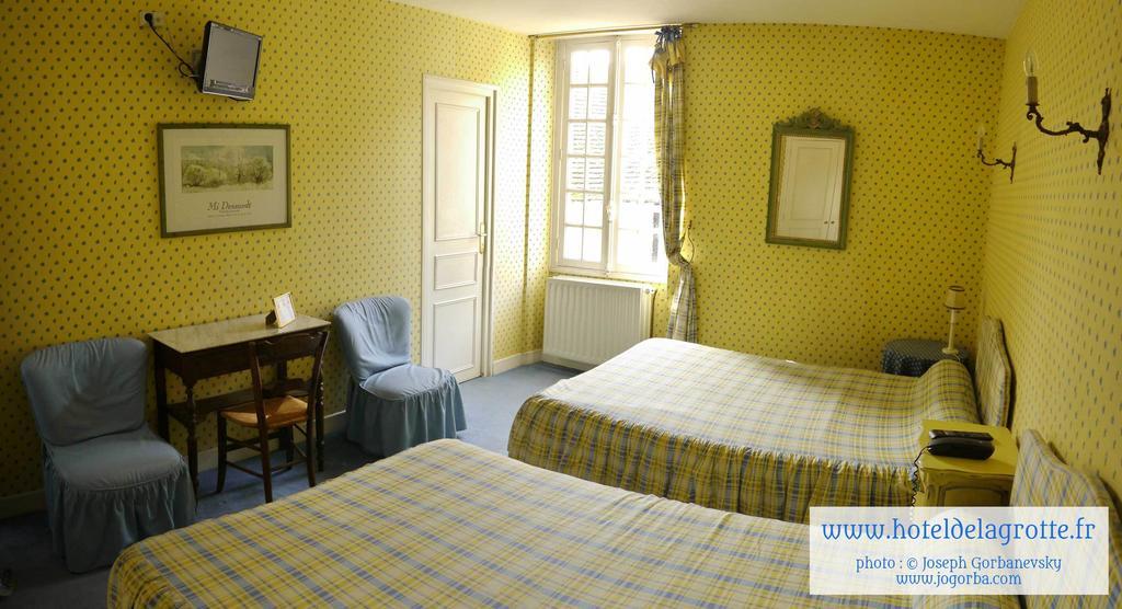 Hotel De La Grotte Montignac  Room photo
