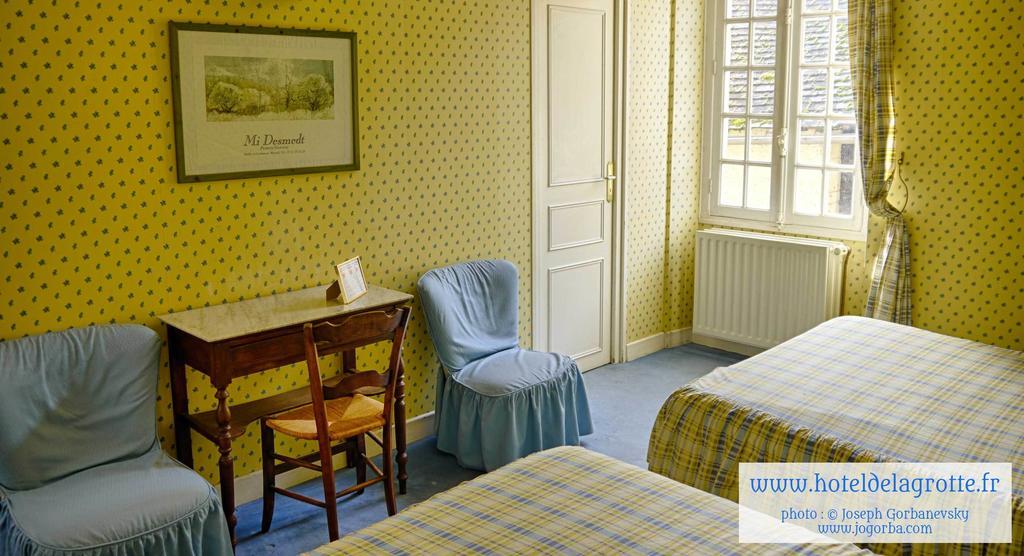 Hotel De La Grotte Montignac  Room photo